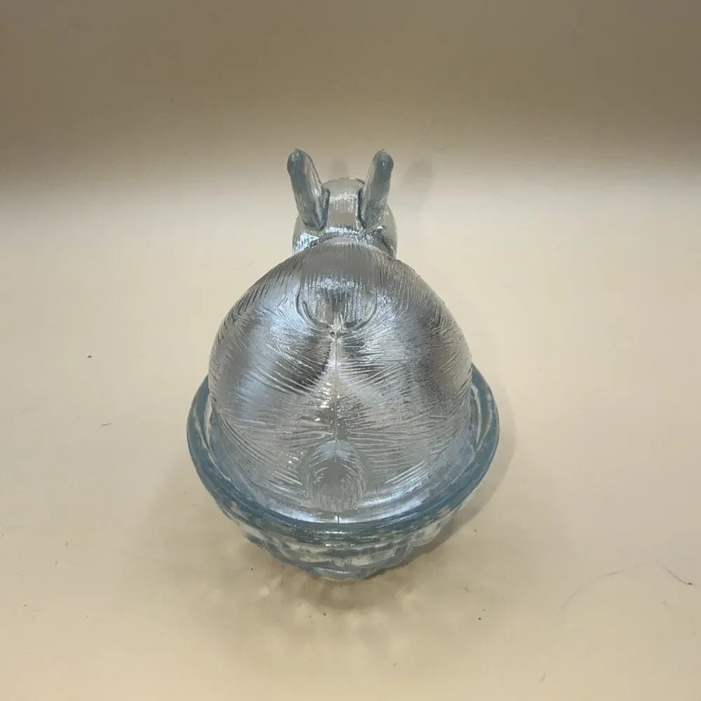 Vintage LE SMITH Glass Bunny Rabbit Covered Candy Dish 4.5
